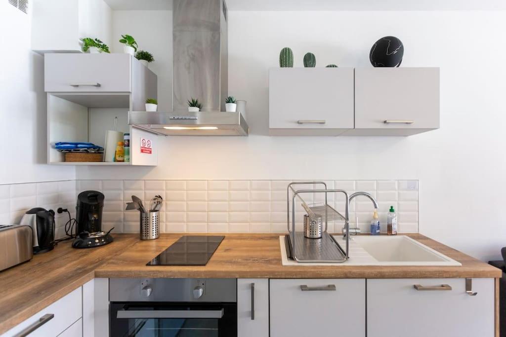 Chez Audrey - Agreable Appartement Duplex Climatise Et Convivial Le Grau-du-Roi Zewnętrze zdjęcie