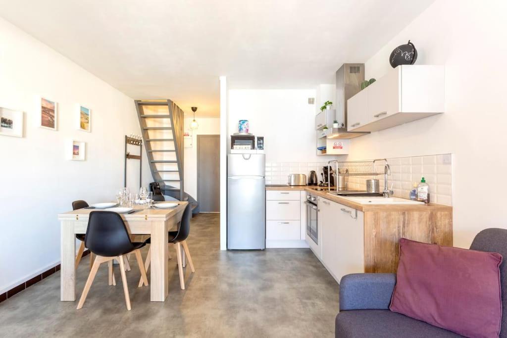 Chez Audrey - Agreable Appartement Duplex Climatise Et Convivial Le Grau-du-Roi Zewnętrze zdjęcie